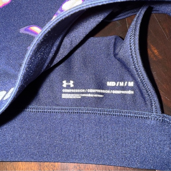 Under Armour Compression Sports Bra Women’s Size Medium Navy Cross Back - Picture 3 of 3